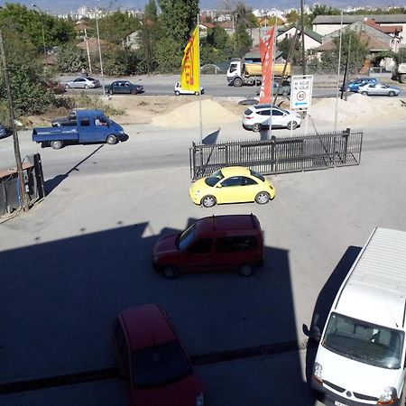Domus Aparthotel Skopje Eksteriør bilde