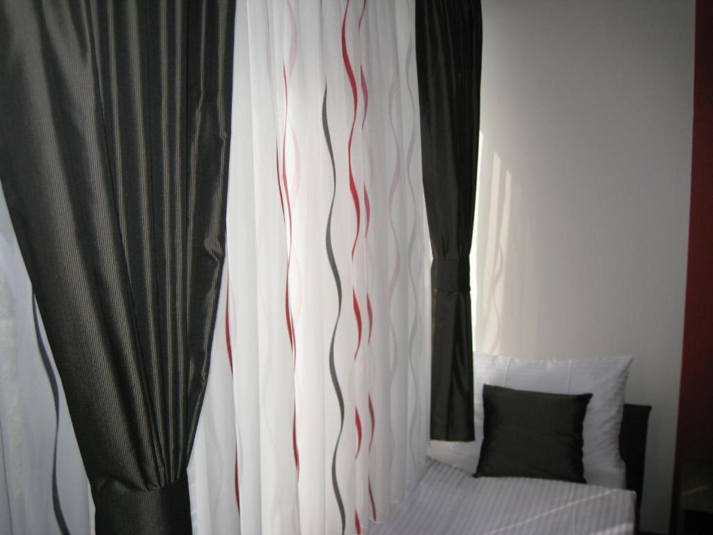 Domus Aparthotel Skopje Rom bilde